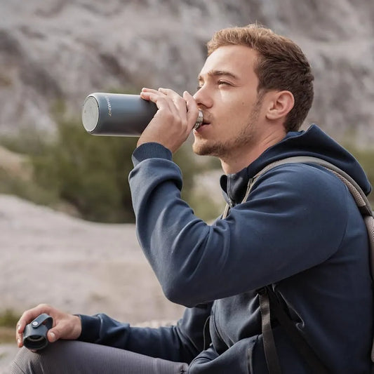 Reisetipps: So packt man die Trinkflasche optimal für unterwegs